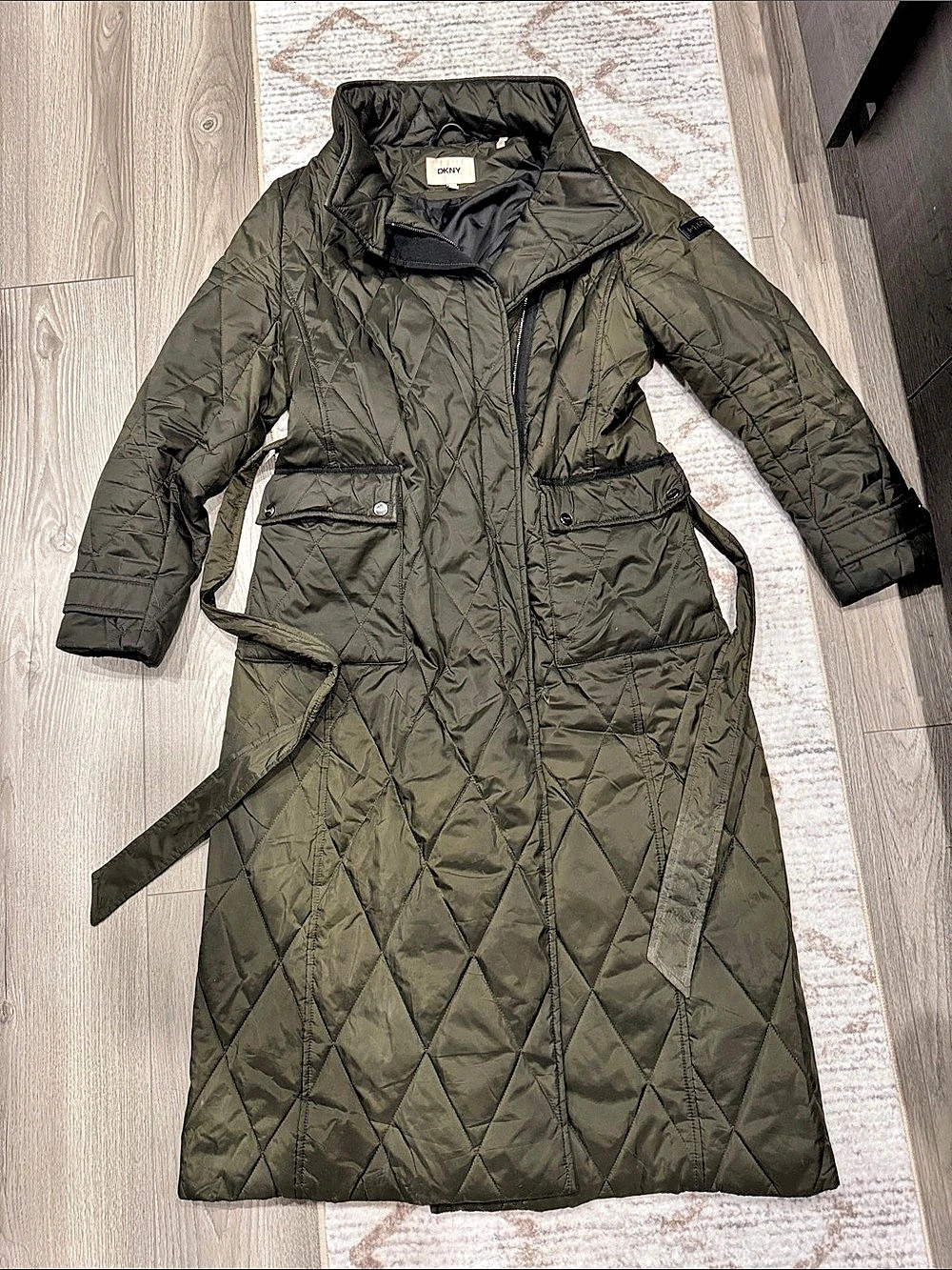 DKNY Quilted Puffer Coat in Green Size Small